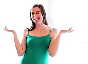 SMALL TIT BRUNETTE TATTOOED TEEN GIRLFRIEND CAUGHT IN SHOWER