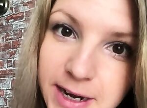 Amateur Teen Solo Masturbation with Huge Orgasm