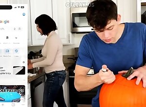 Pumpkin Fuck Stepsister - Aubrey Sinclair