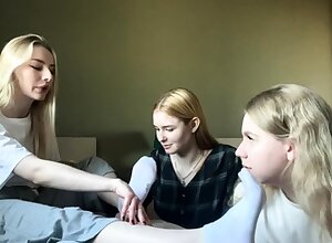 Dominica Leoni Loves Lesbian Foot Fetish