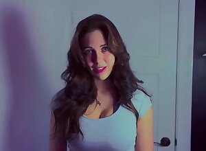 Ellie Skyes – The Comfort of Your Sister